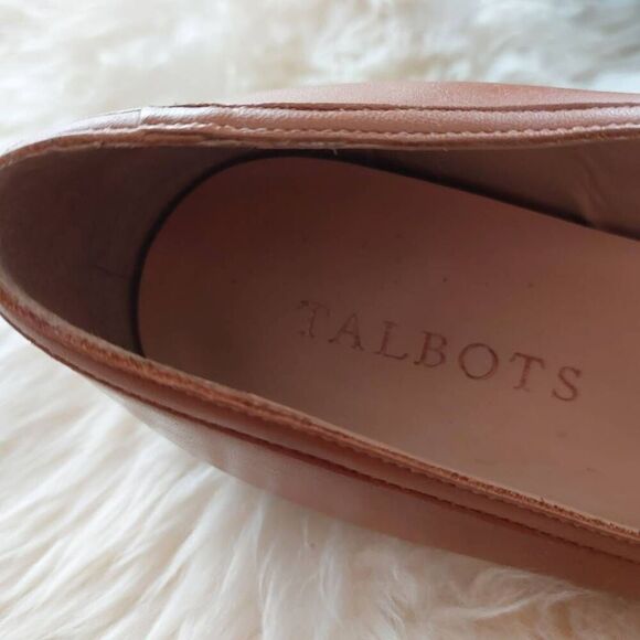 Talbots Estelle Gold Chain detailed loafer flat size 7.5 - Picture 7 of 9